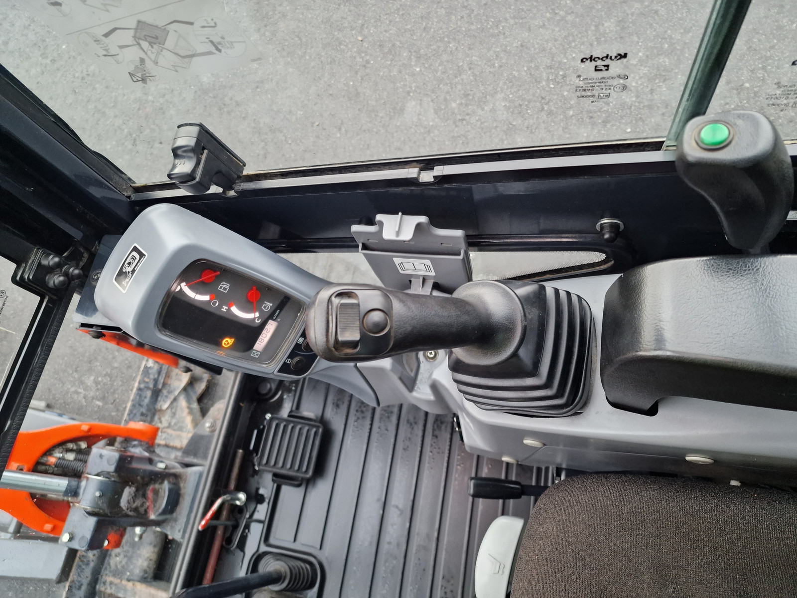 Kubota KX019-4-Nouveau – Image 13