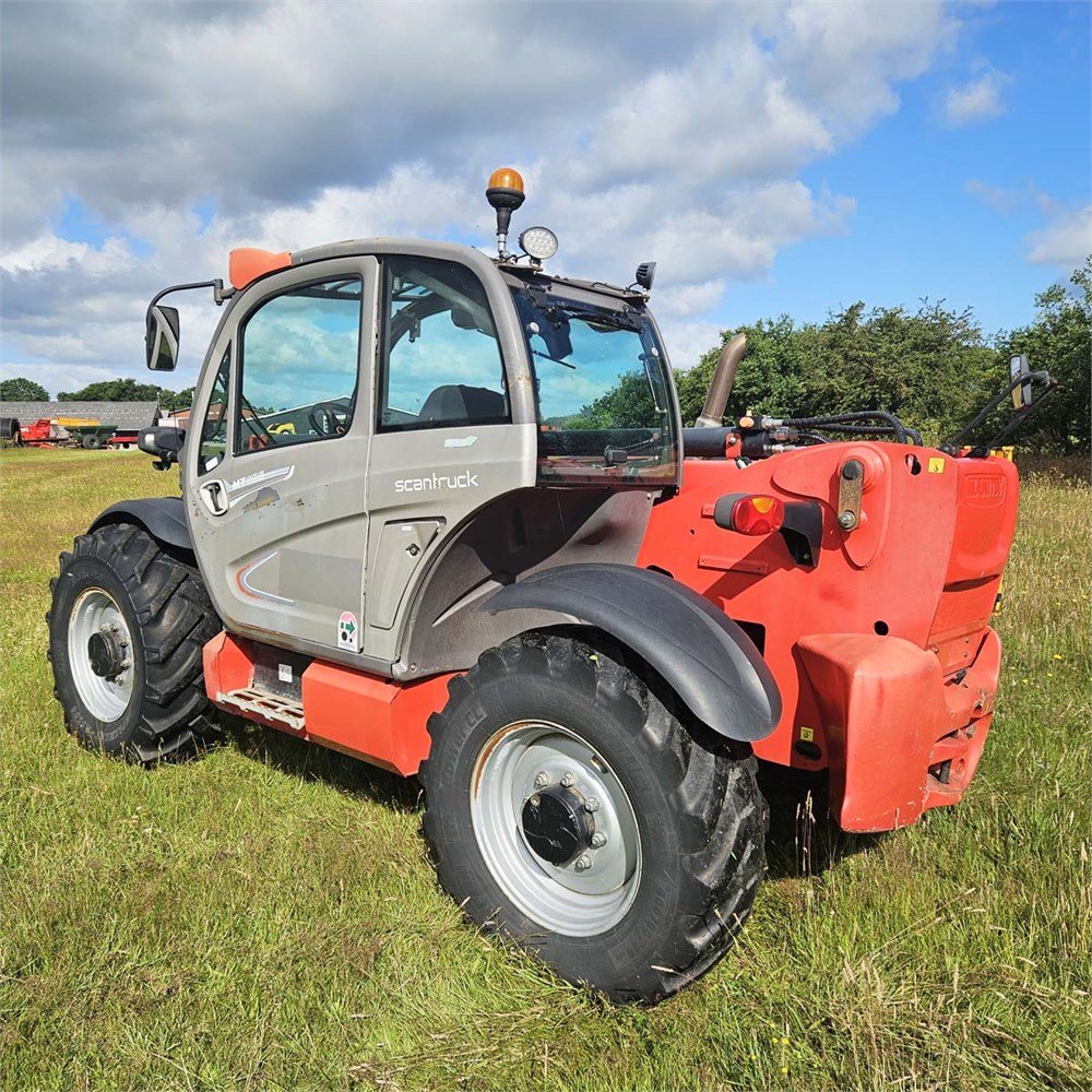 Manitou MT 1135 – 2013 – 11 m – 3 300 h – Moteur Perkins – Image 4