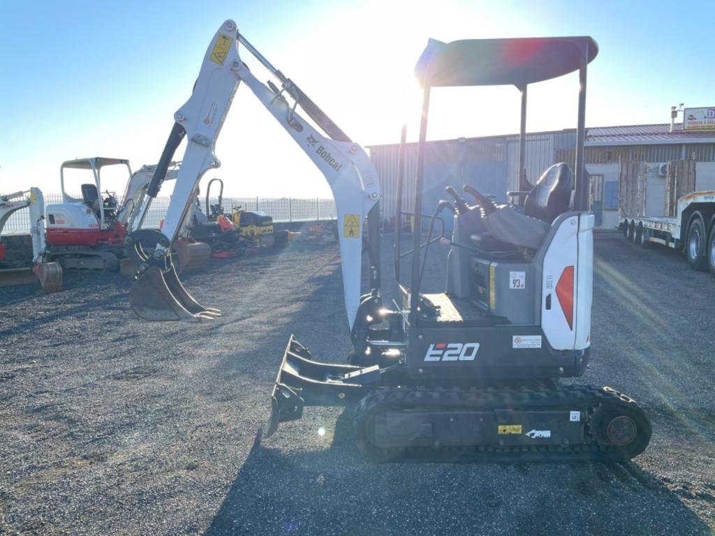 BOBCAT E20 – Image 4