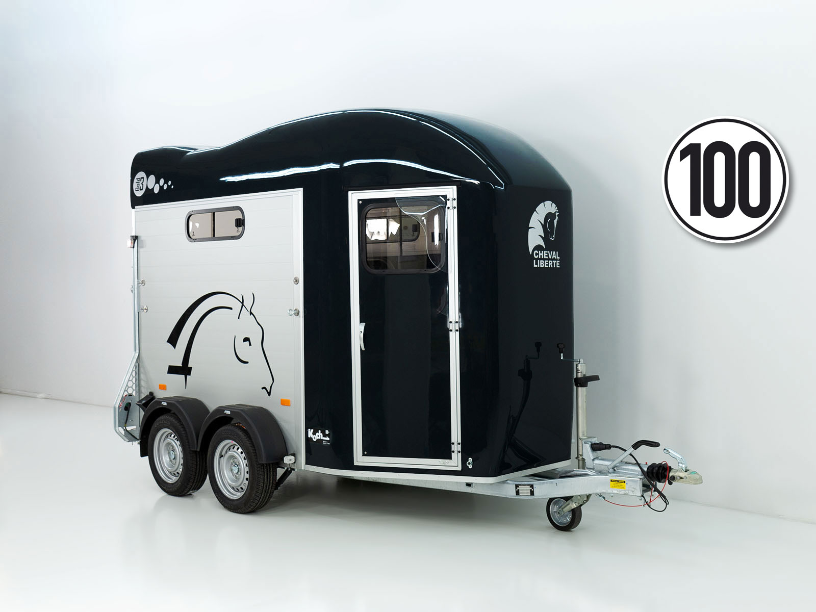 Remorque pour chevaux Cheval Liberté GOLD 3 | Premium Pullman 2 | Sellerie | Noire - Neuve