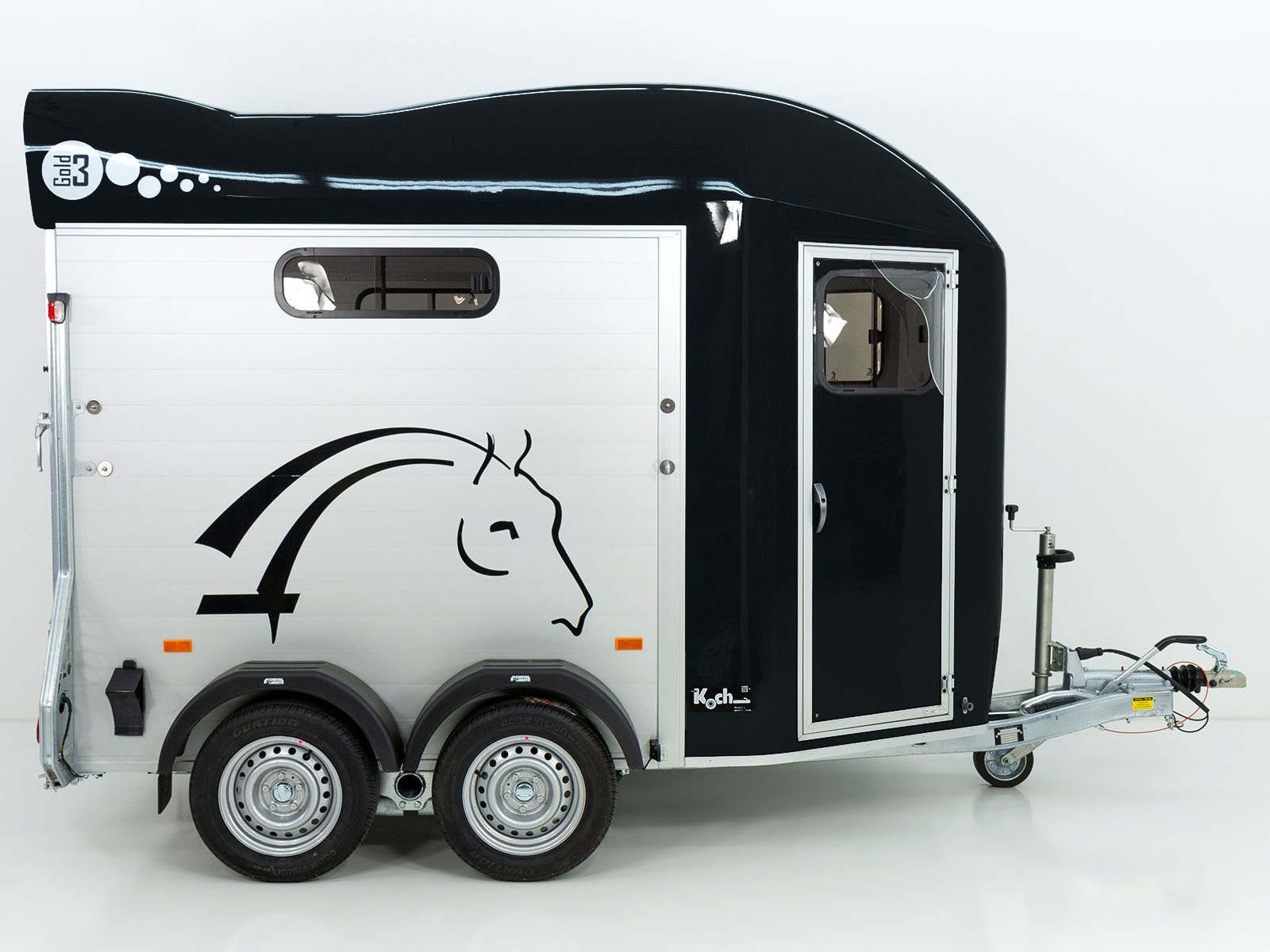 Remorque pour chevaux Cheval Liberté GOLD 3 | Premium Pullman 2 | Sellerie | Noire - Neuve – Image 3