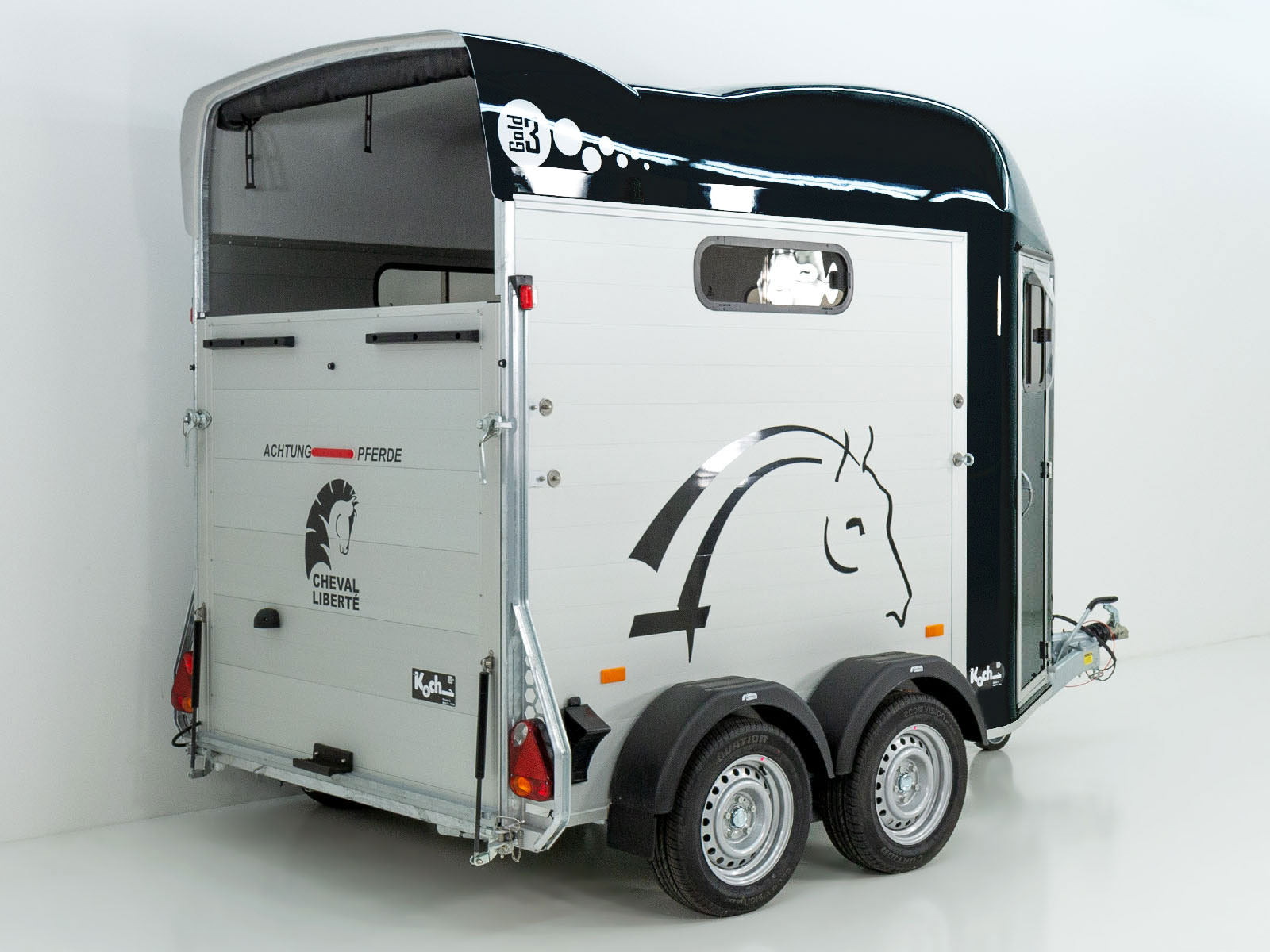 Remorque pour chevaux Cheval Liberté GOLD 3 | Premium Pullman 2 | Sellerie | Noire - Neuve – Image 4
