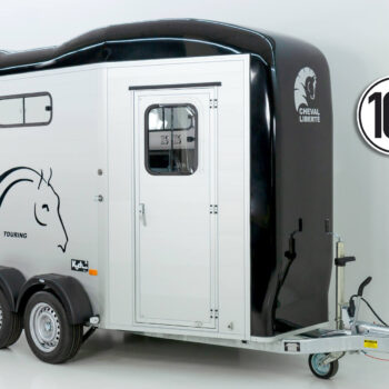 Remorque à chevaux Cheval Liberté Touring Jumping | Châssis Pullman | Sellerie | Noire - Neuve