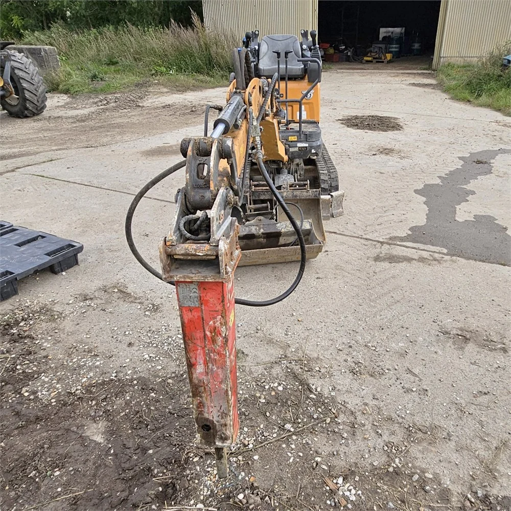 Marteau hydraulique et 4 godets – Image 18