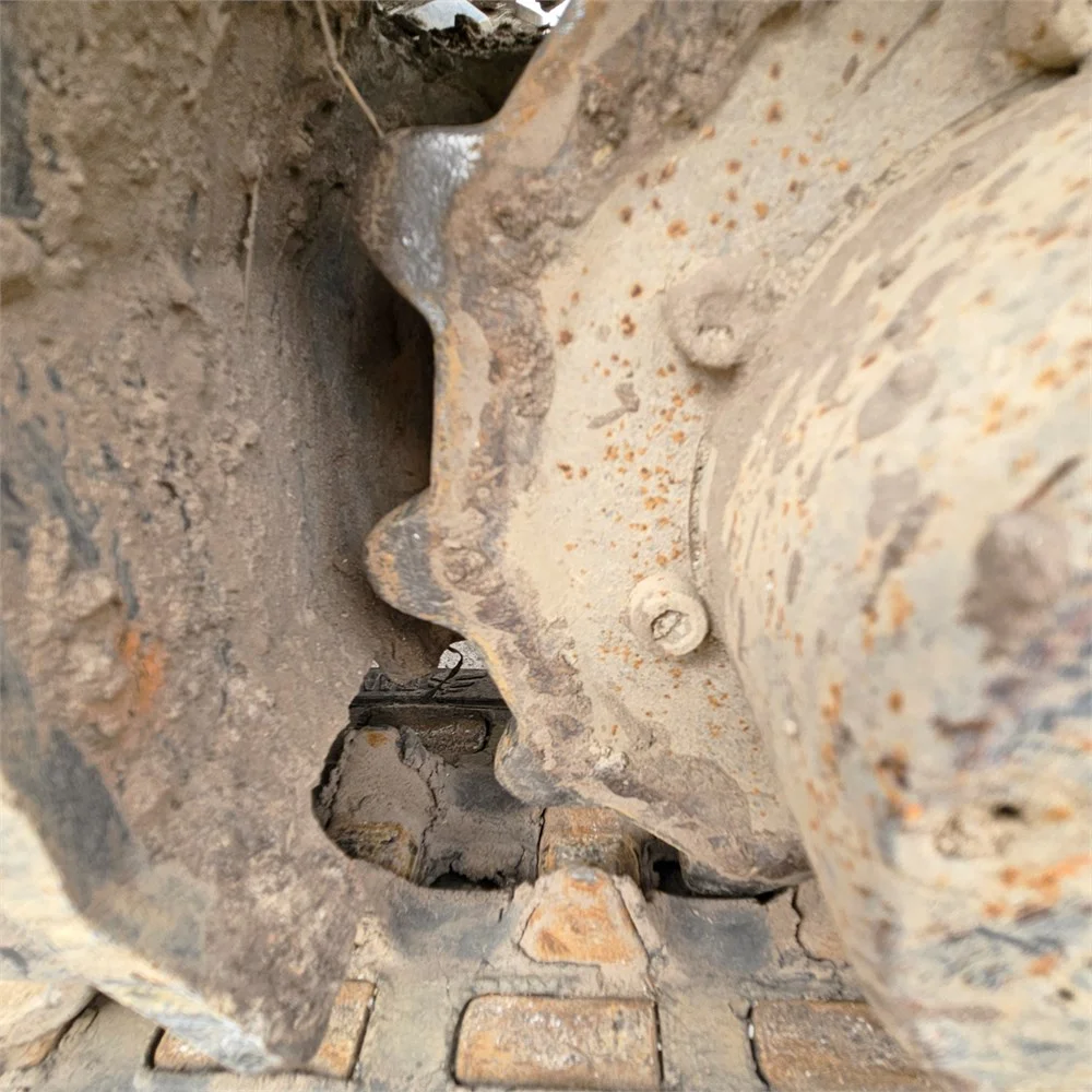 Marteau hydraulique et 4 godets – Image 26
