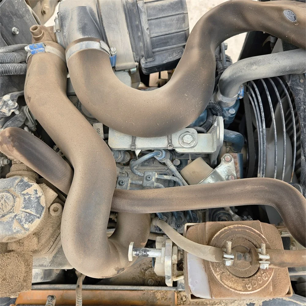 Marteau hydraulique et 4 godets – Image 27